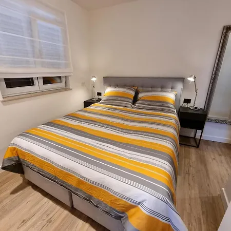 Ferienwohnung Fur 3 Personen Ca 35 Qm In Crikvenica, Kvarner Bucht Und Umgebung Crikvenica